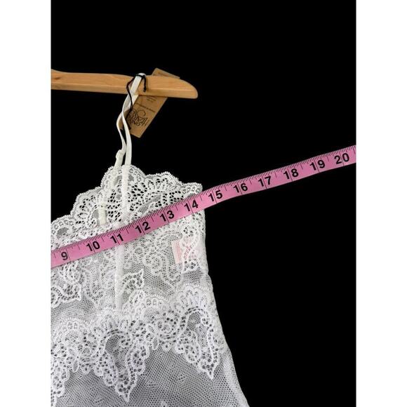 Only Hearts Lingerie White Lace So Fine Lace Cheeky Bodysuit Bridal Womens M - Picture 10 of 11